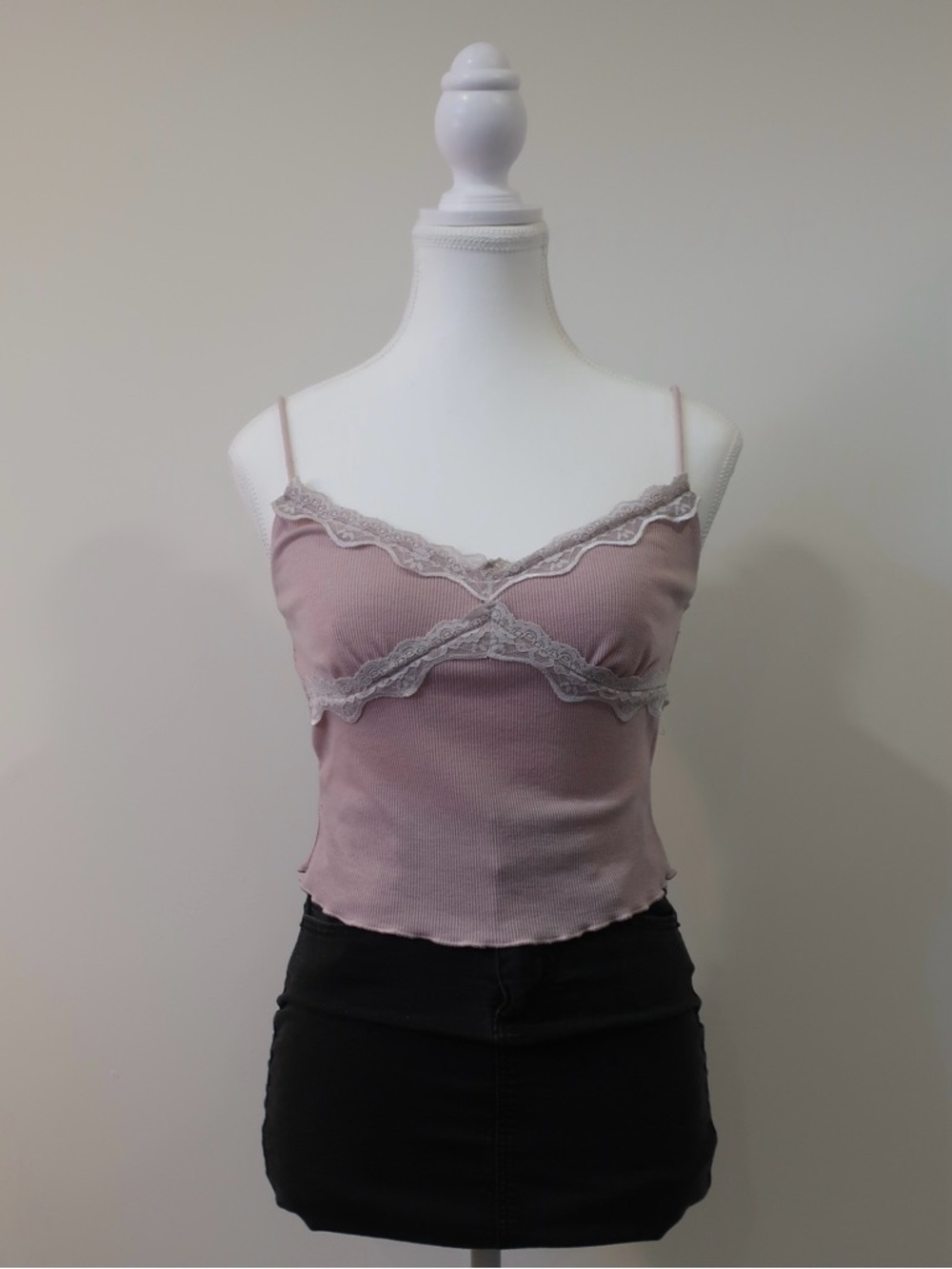 SHEIN Dusty Rose Ribbed Lace Trim Crop Tank Top Small Lettuce Hem Coquette Y2K